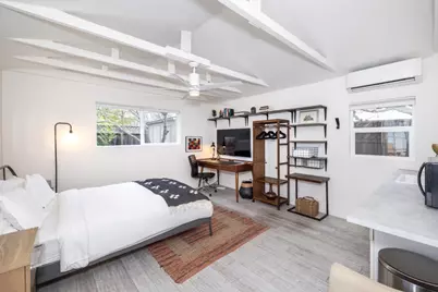 1111 Alma St, Palo Alto, CA 94301 - Photo 29