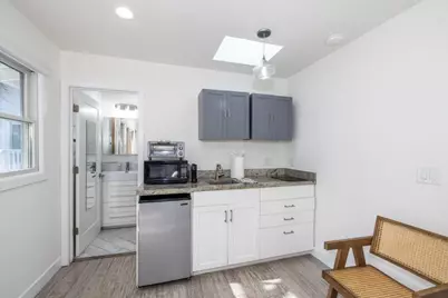 1111 Alma St, Palo Alto, CA 94301 - Photo 39