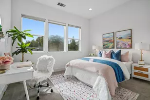 24 Avondale Ave, Redwood City, CA 94062 - Photo 15