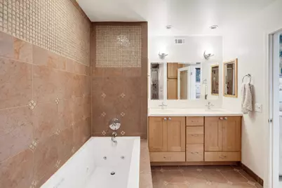 420 Esplanade 4, Redondo Beach, CA 90277 - Photo 23