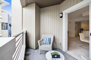 860 Meridian Bay Ln 243, Foster City, CA 94404 - Photo 33