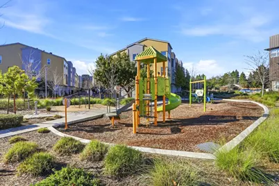 1927 Dobbin Dr, San Jose, CA 95133 - Photo 29