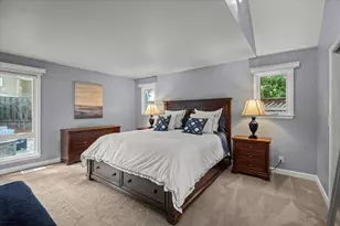 411 Hedgerow Ct, Mountain View, CA 94041 - Photo 17