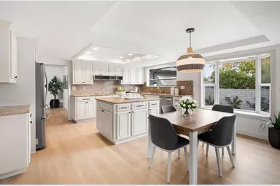 894 Lockhaven Dr, Los Altos, CA 94024 - Photo 3