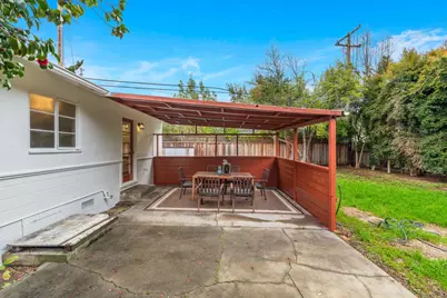 11 Tulip Ln, Palo Alto, CA 94303 - Photo 21