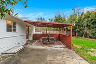 11 Tulip Ln, Palo Alto, CA 94303 - Photo 21