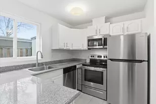 2028 Puerto Limon Ct, San Jose, CA 95116 - Photo 13