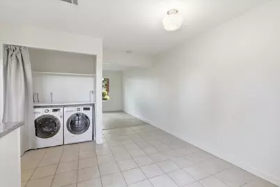 2028 Puerto Limon Ct, San Jose, CA 95116 - Photo 11