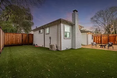 576 Green Manor Ct, Palo Alto, CA 94301 - Photo 27