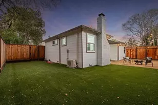 576 Green Manor Ct, Palo Alto, CA 94301 - Photo 27