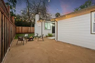 576 Green Manor Ct, Palo Alto, CA 94301 - Photo 37