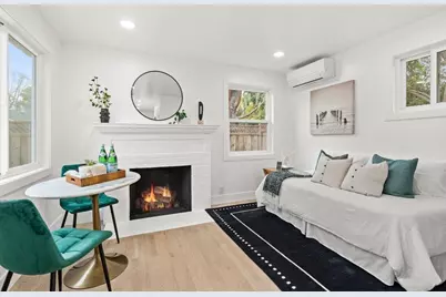 576 Green Manor Ct, Palo Alto, CA 94301 - Photo 19