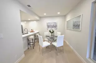 212 Red Oak Dr A, Sunnyvale, CA 94086 - Photo 3