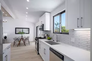 1371 Camellia Dr, East Palo Alto, CA 94303 - Photo 9