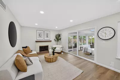 2733 Winfield Dr, Mountain View, CA 94040 - Photo 17