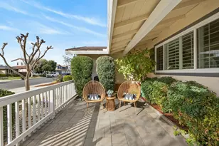 2733 Winfield Dr, Mountain View, CA 94040 - Photo 9