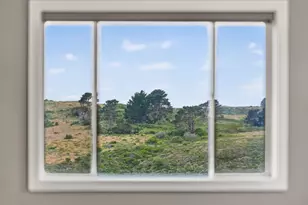 115 Panorama Ct, Pacifica, CA 94044 - Photo 17