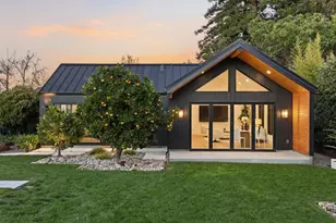 588 Craig Rd, Hillsborough, CA 94010 - Photo 9