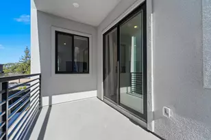 3045 El Camino Real 102, Santa Clara, CA 95051 - Photo 21