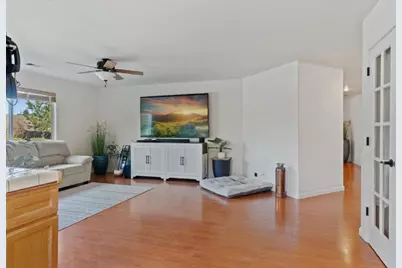 1426 Gladstone Ct, Redding, CA 96001 - Photo 15