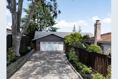 2910 Sherwood Dr, San Carlos, CA 94070 - Photo 3