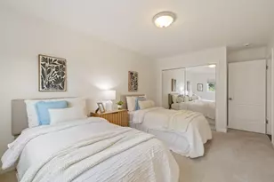 2910 Sherwood Dr, San Carlos, CA 94070 - Photo 15