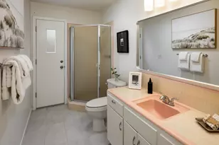 2910 Sherwood Dr, San Carlos, CA 94070 - Photo 21