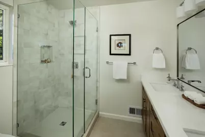 2910 Sherwood Dr, San Carlos, CA 94070 - Photo 11