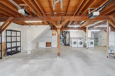 91 Wakefield Ave, Daly City, CA 94015 - Photo 33