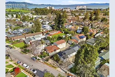 728 Laurel Ave, Burlingame, CA 94010 - Photo 57