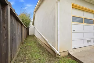 728 Laurel Ave, Burlingame, CA 94010 - Photo 39