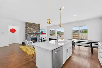 1650 Clover Ct, Hollister, CA 95023 - Photo 17