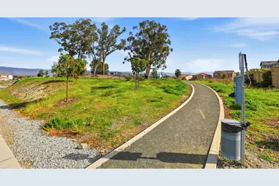 6385 Paysar Ln, Gilroy, CA 95020 - Photo 27