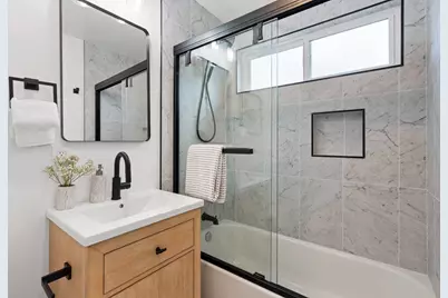 576 Green Manor Ct, Palo Alto, CA 94301 - Photo 13