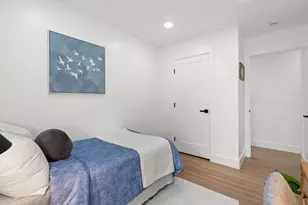 576 Green Manor Ct, Palo Alto, CA 94301 - Photo 15