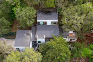 239 Manor Dr, San Carlos, CA 94070 - Photo 23