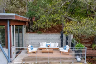 239 Manor Dr, San Carlos, CA 94070 - Photo 19