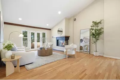 10140 Hillcrest Rd, Cupertino, CA 95014 - Photo 3