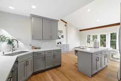 10140 Hillcrest Rd, Cupertino, CA 95014 - Photo 13