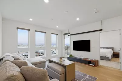 3512 Vision Cmn 512, Fremont, CA 94538 - Photo 3