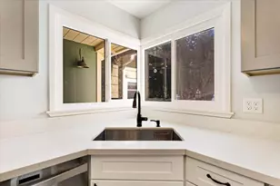 215 Moon Dr, Boulder Creek, CA 95006 - Photo 11