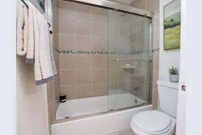 274 Stonegate Cir, San Jose, CA 95110 - Photo 17