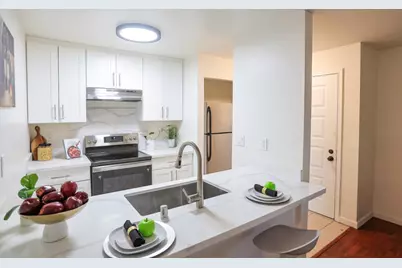 274 Stonegate Cir, San Jose, CA 95110 - Photo 5