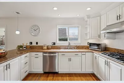 1792 Potrero Dr, San Jose, CA 95124 - Photo 11