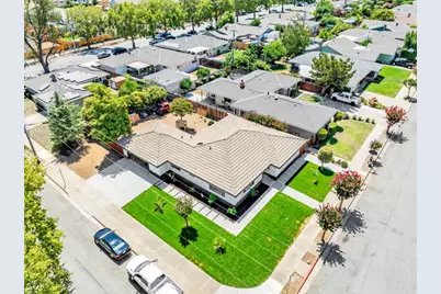 700 Eschenburg Dr, Gilroy, CA 95020 - Photo 53