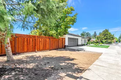 700 Eschenburg Dr, Gilroy, CA 95020 - Photo 43