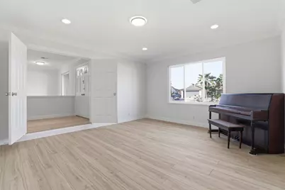 736 Braxton Dr, San Jose, CA 95111 - Photo 13