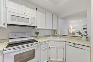 3115 Heather Ridge Dr, San Jose, CA 95136 - Photo 9