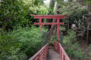 747 Bromfield Rd, Hillsborough, CA 94010 - Photo 73