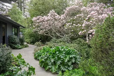 747 Bromfield Rd, Hillsborough, CA 94010 - Photo 71